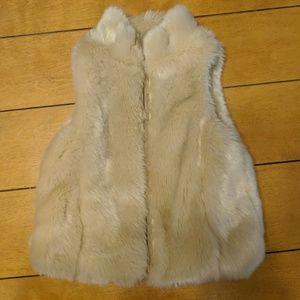 Lands end faux fur vest size 4